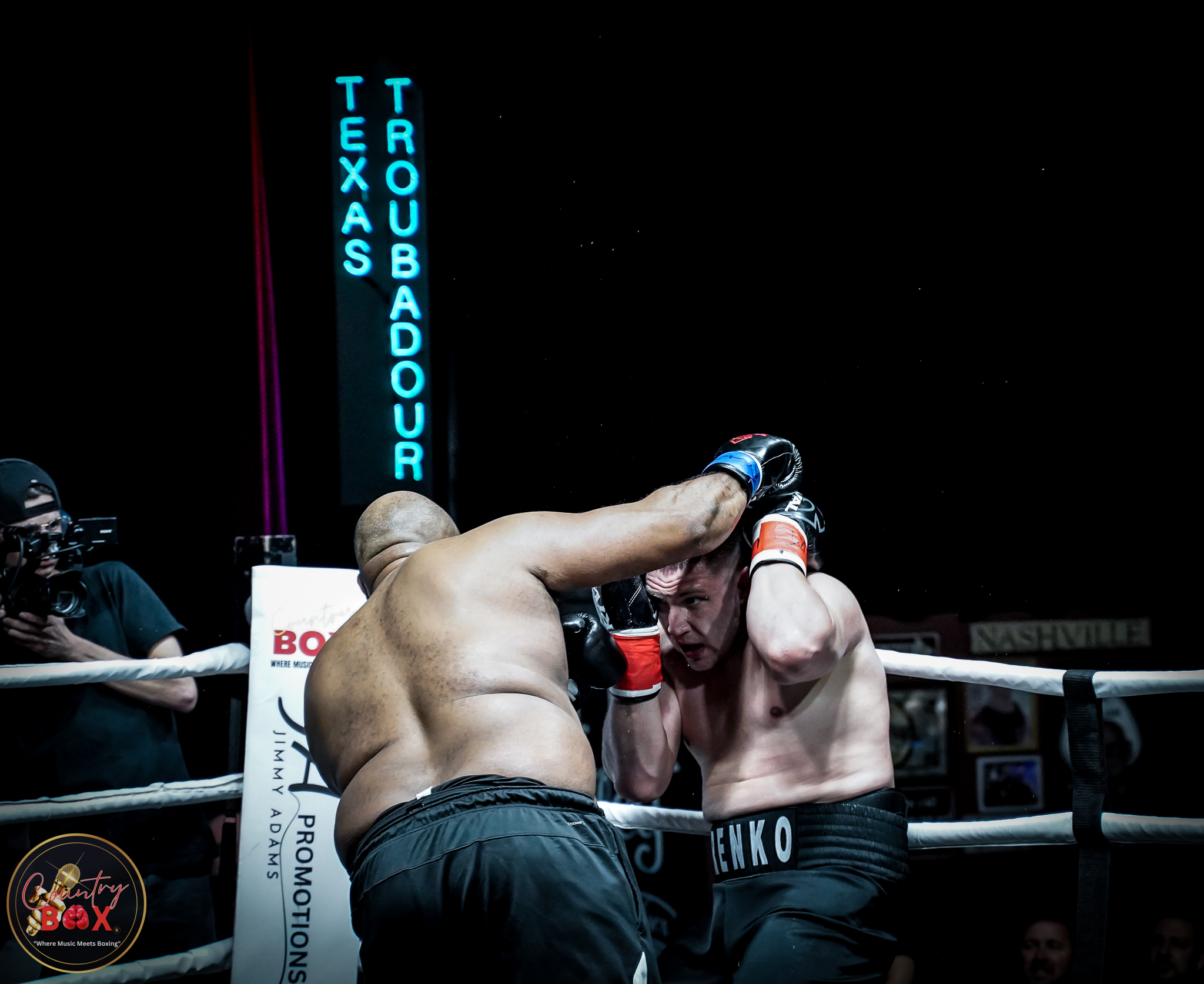 CountryBox15fight-240